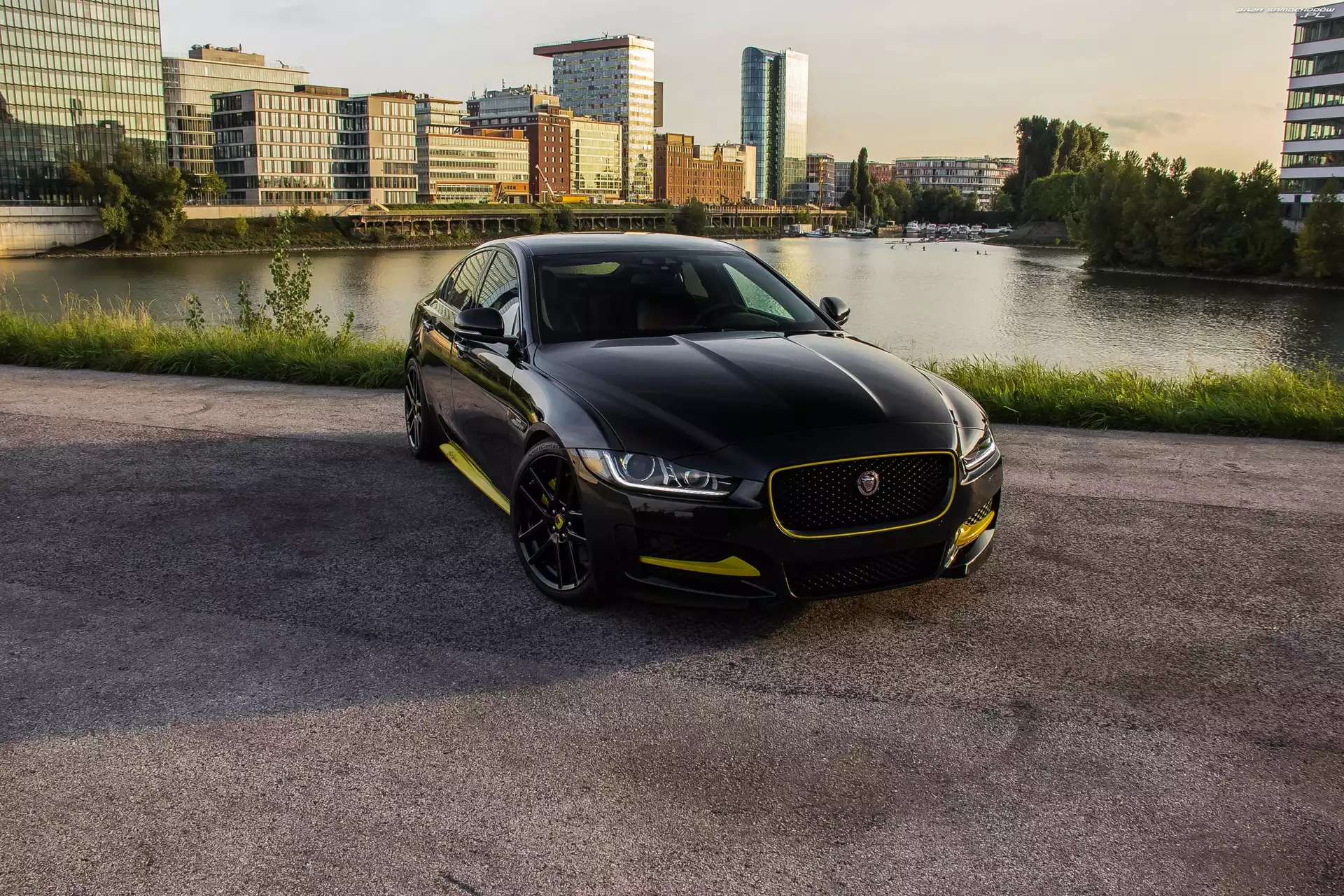 2017, Jaguar XE AJ 24, Arden