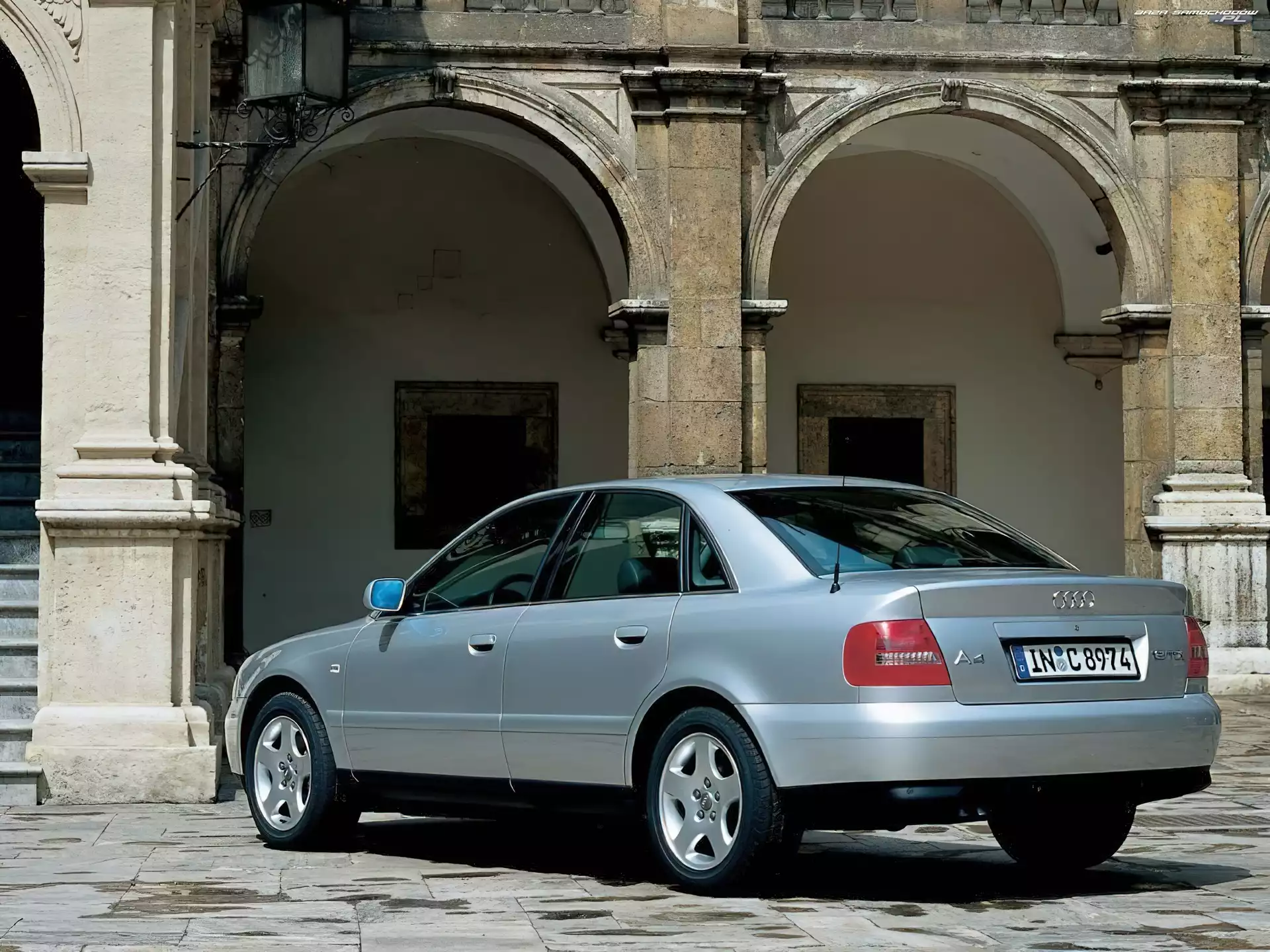B5, Audi A4