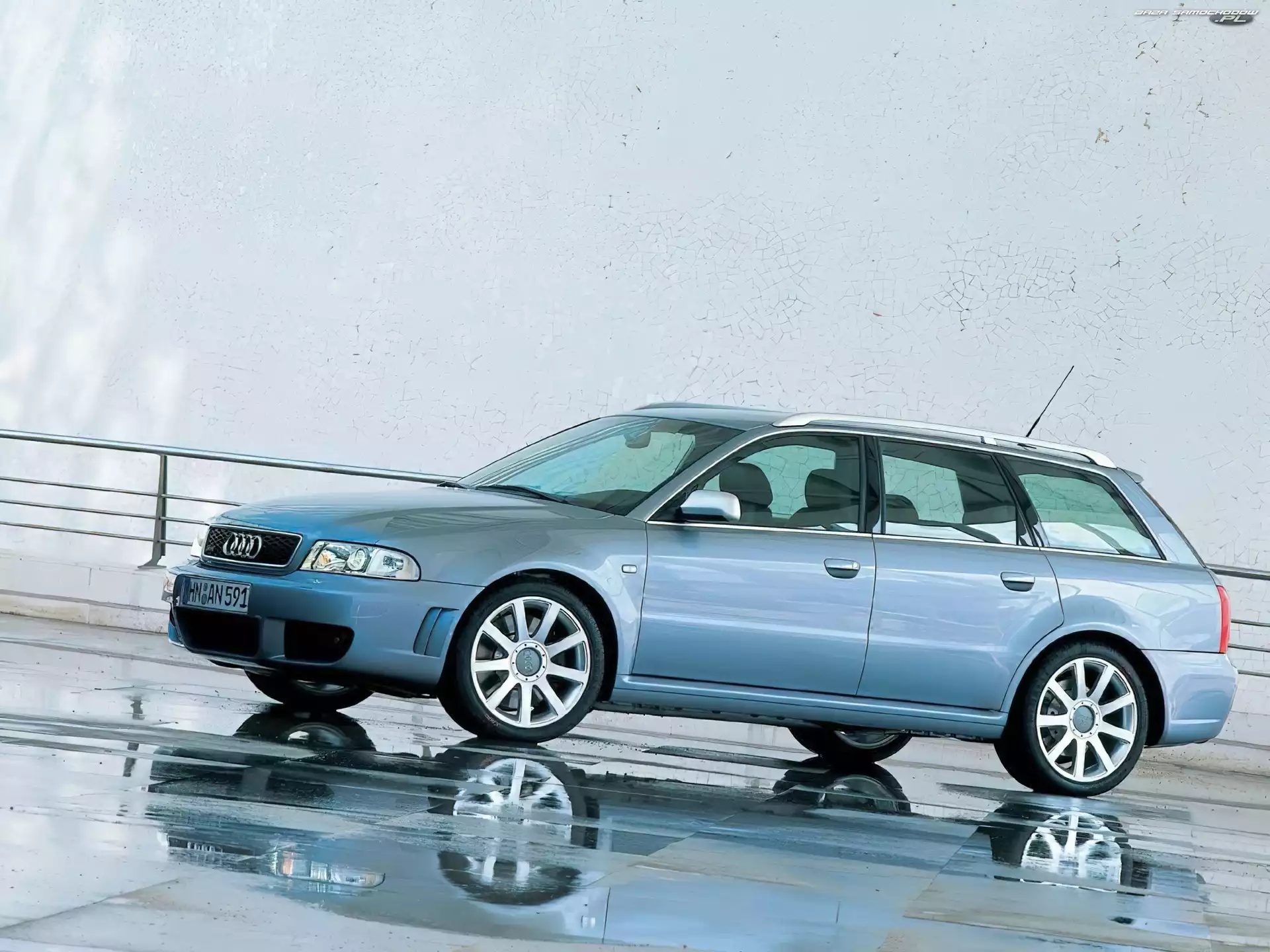 B7, Audi A4
