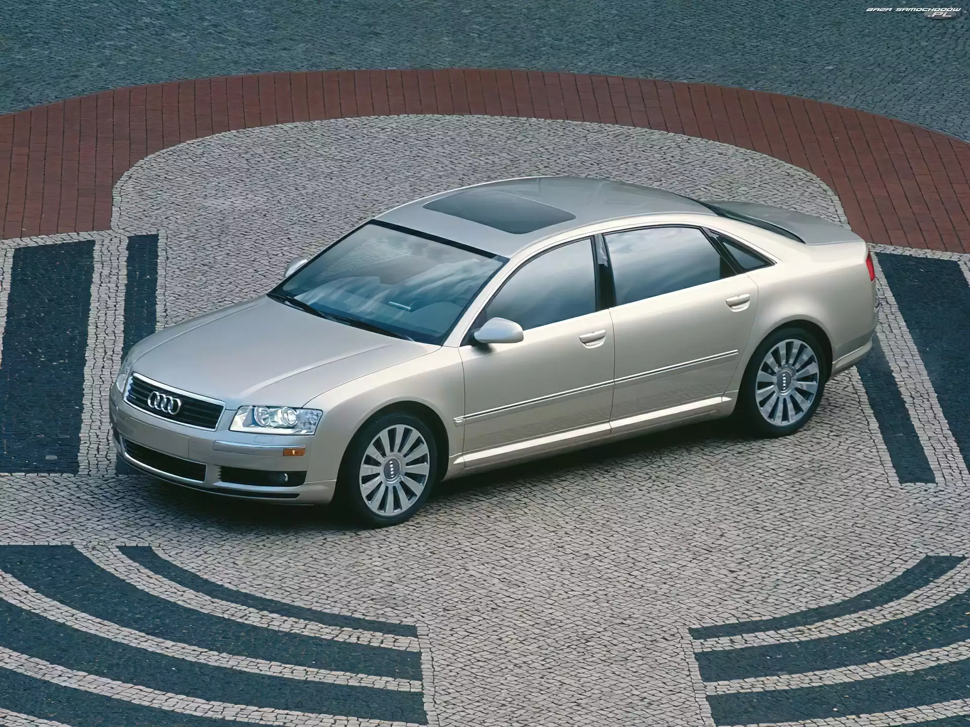 D3, Audi A8