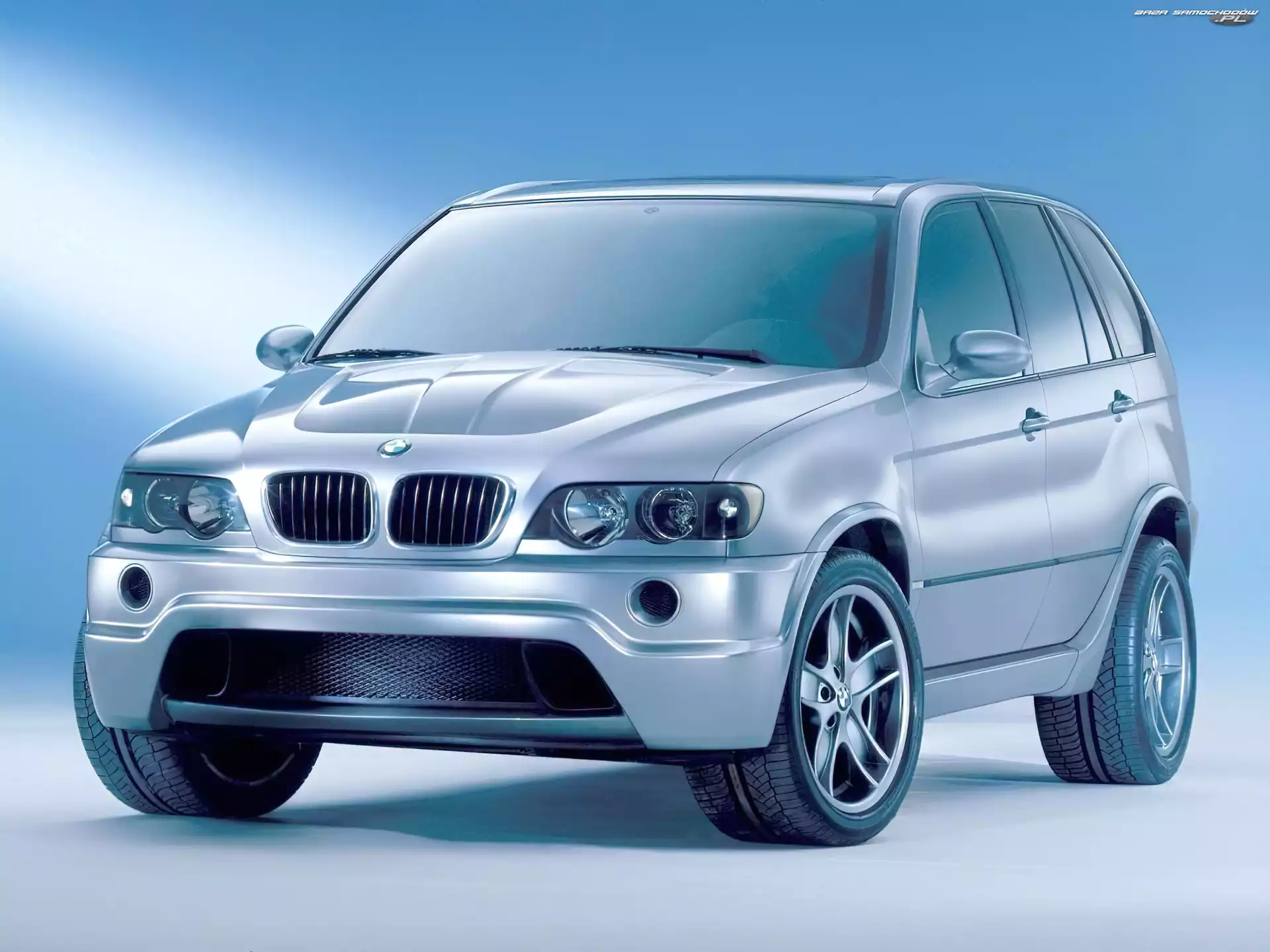 Bmw X5, Srebrny