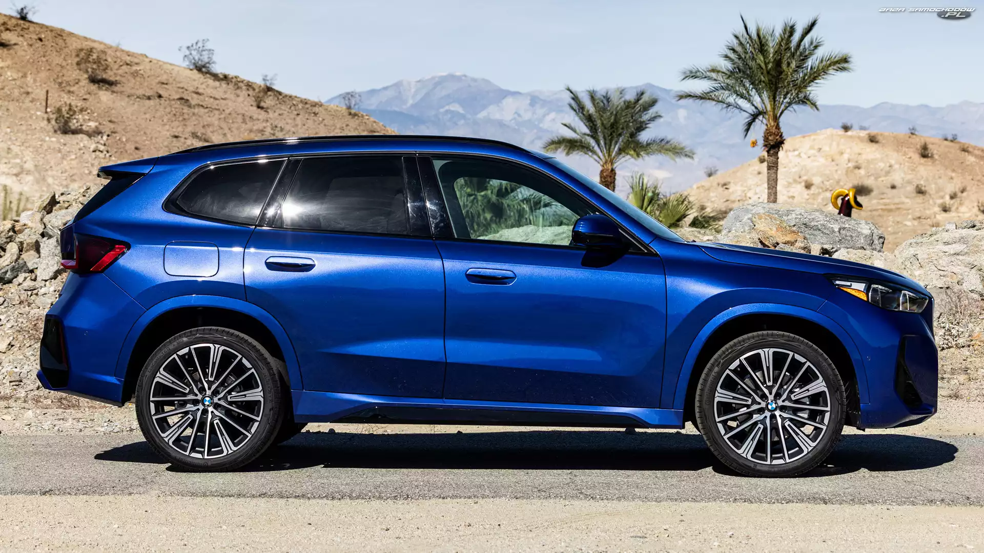 Bok, BMW X1 M Sport