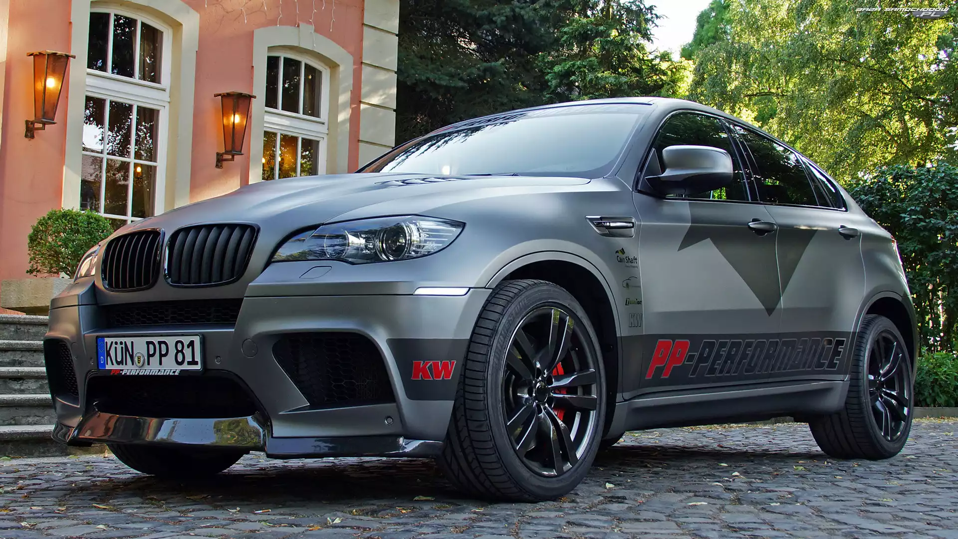 Przód, BMW X6 M, Bok