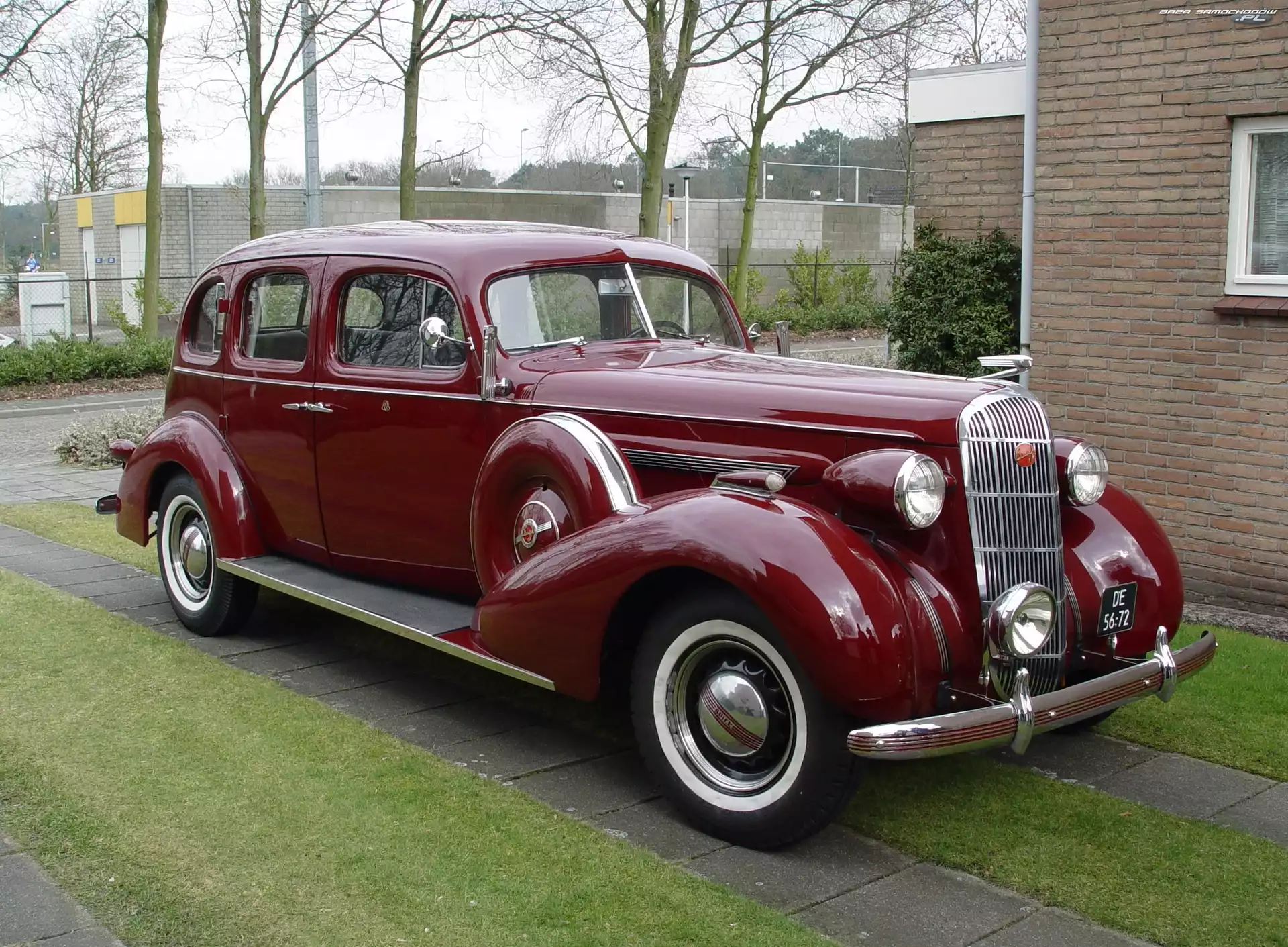 Buick Roadmaster, Samochód Zabytkowy, Bordowy