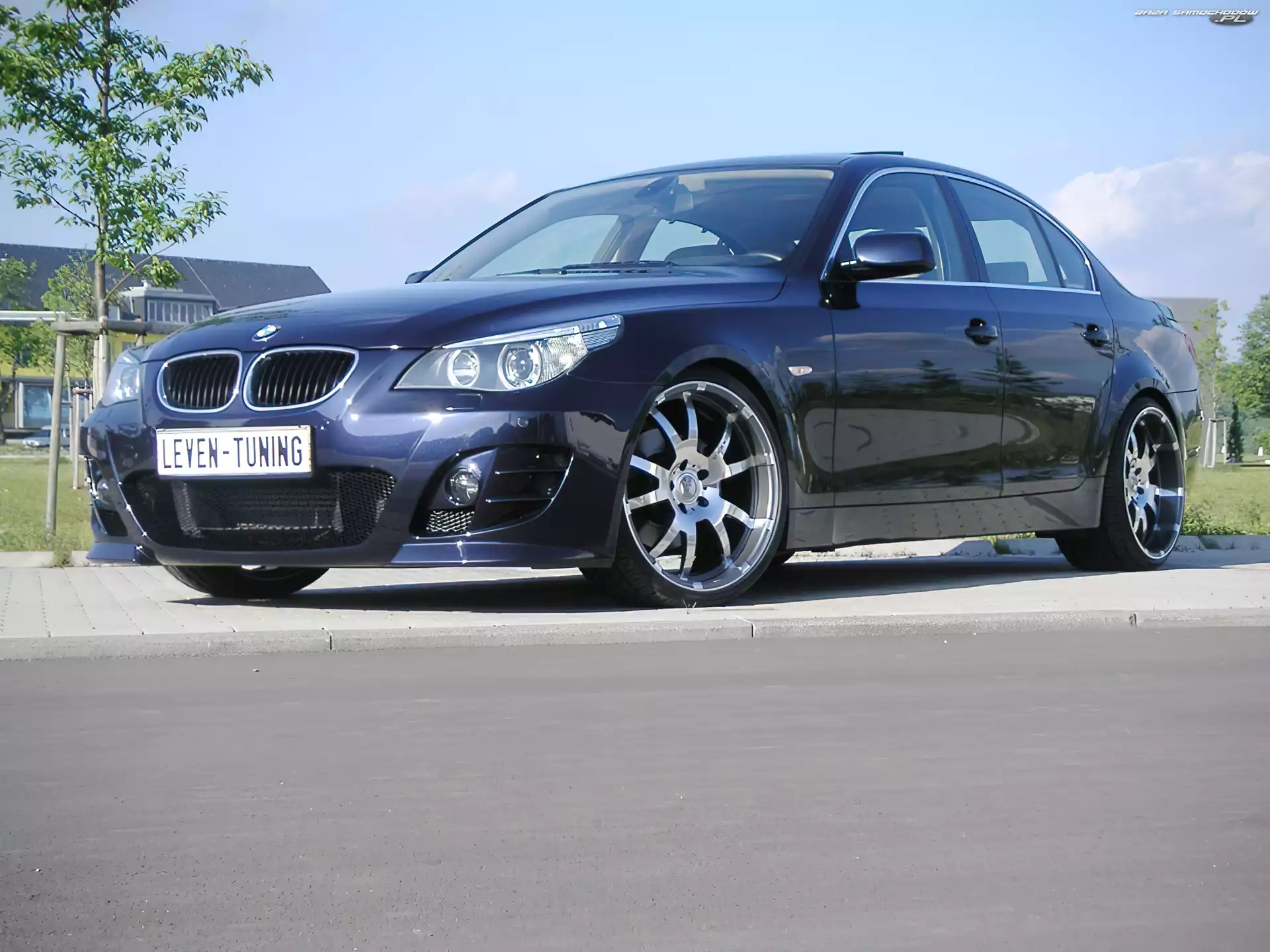 E60, BMW 5, Chodnik, Granatowy, Metalik