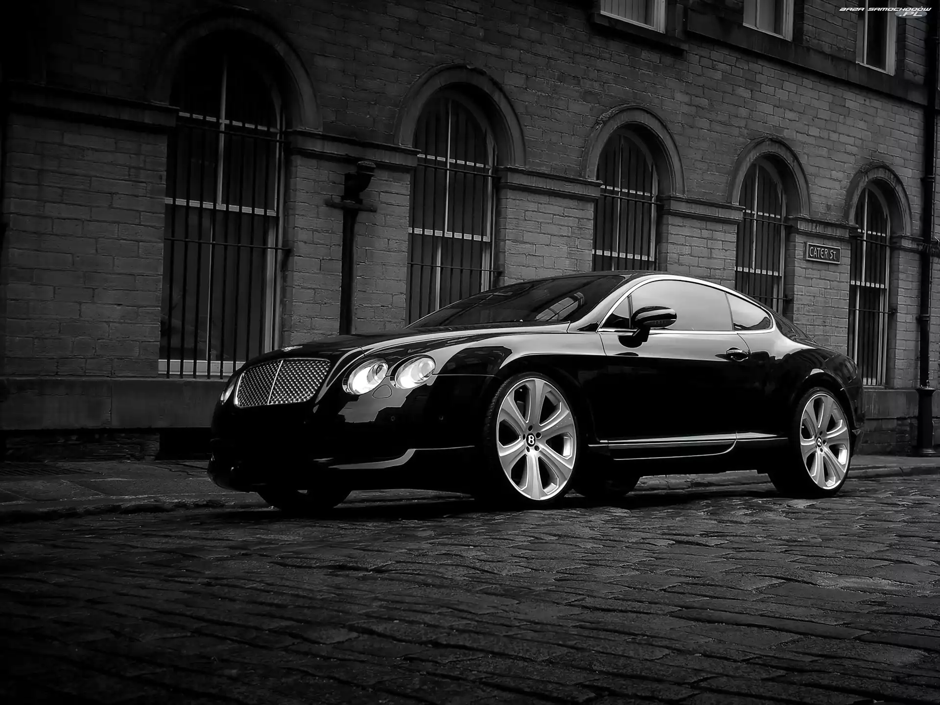 Kahn, Edition, Design, GTS, Black