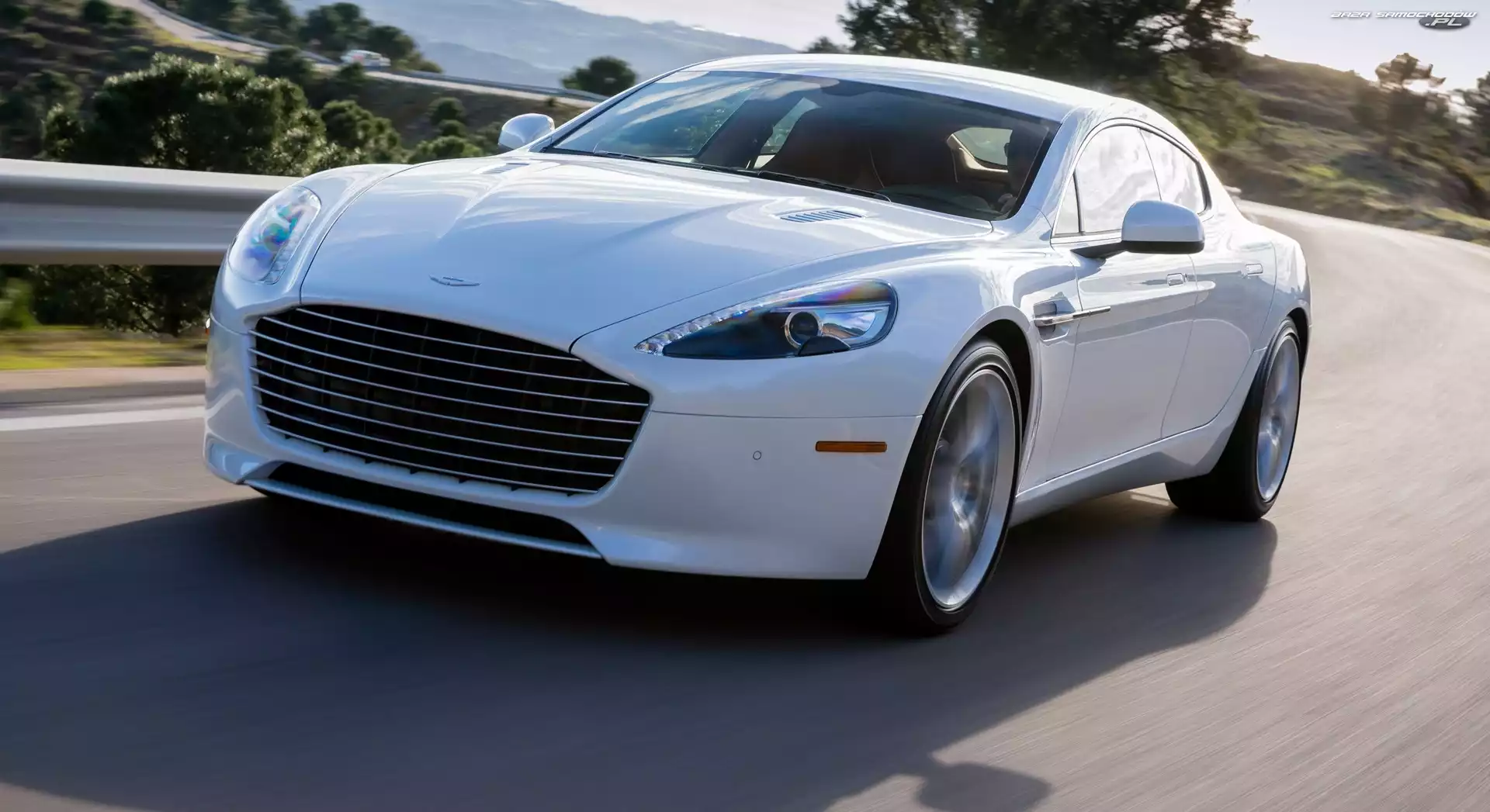 Droga, Aston Martin, Rapide S