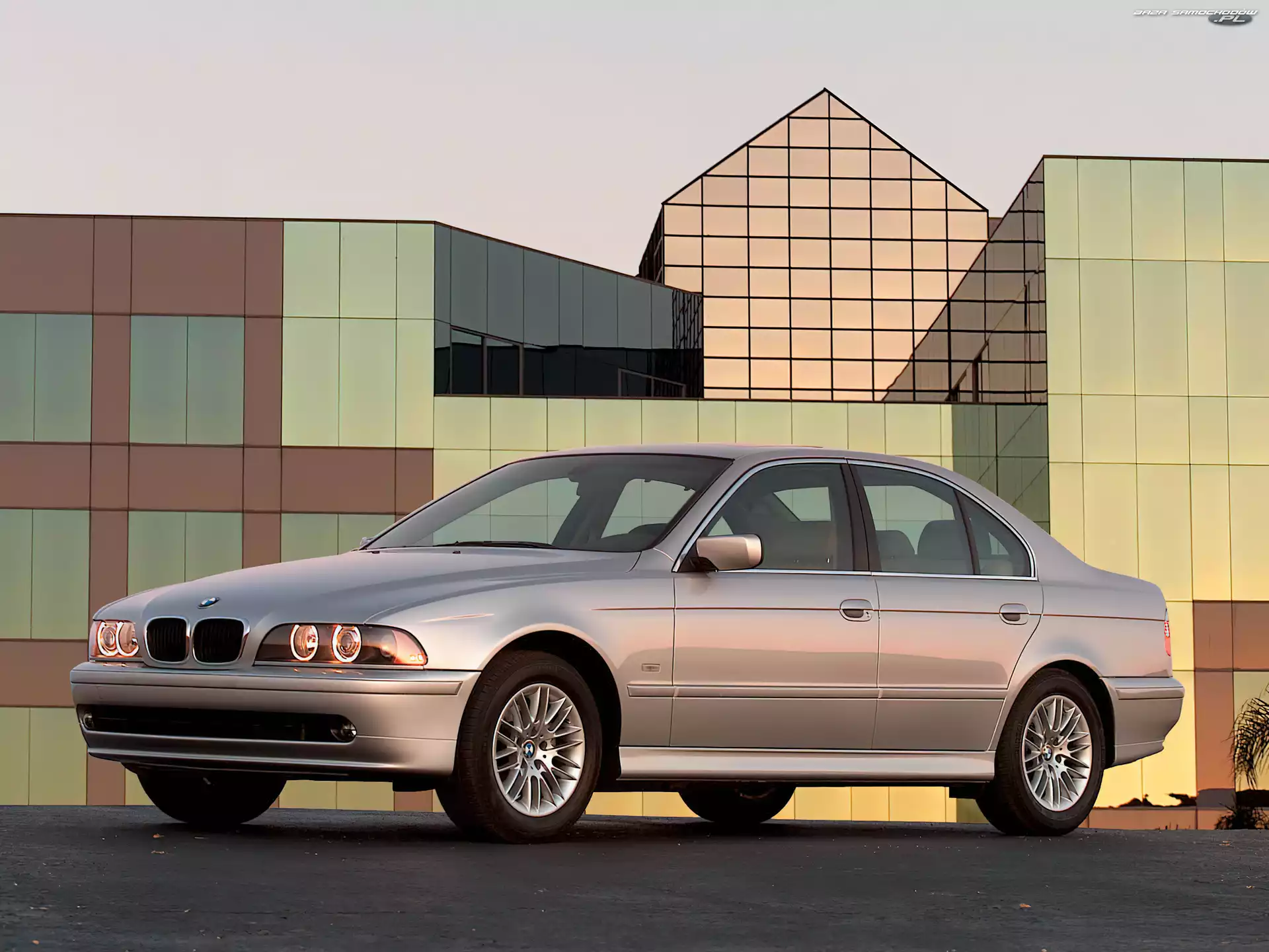 E 39, Srebrna, BMW 5