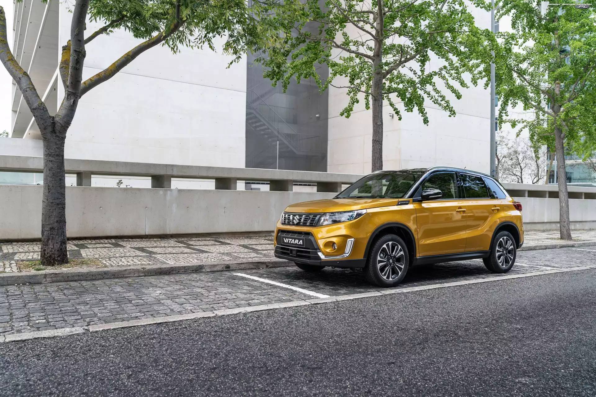 Żółty, Suzuki Vitara, Face lifting