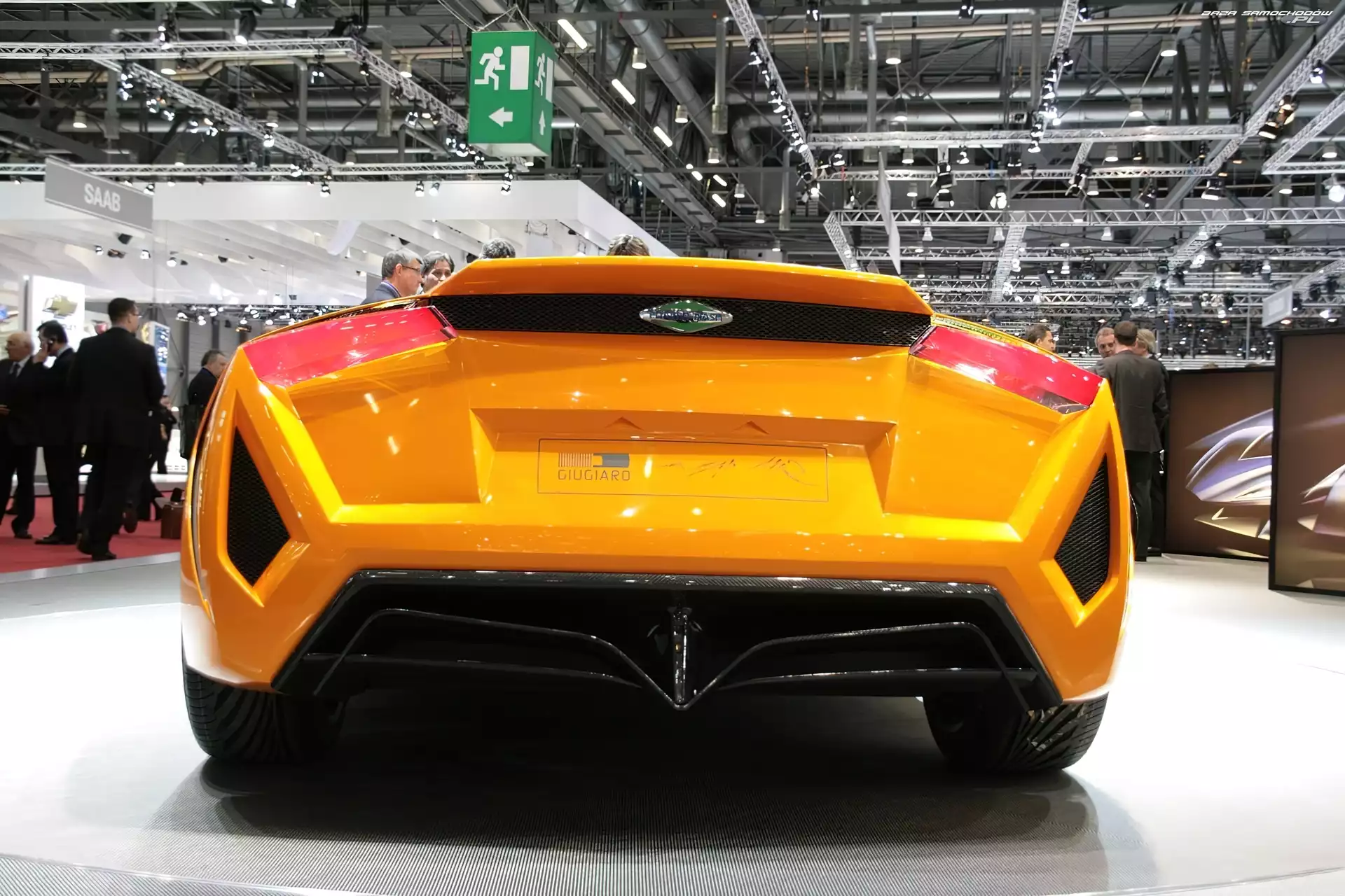 Frazer-Nash, Tył, Giugiaro