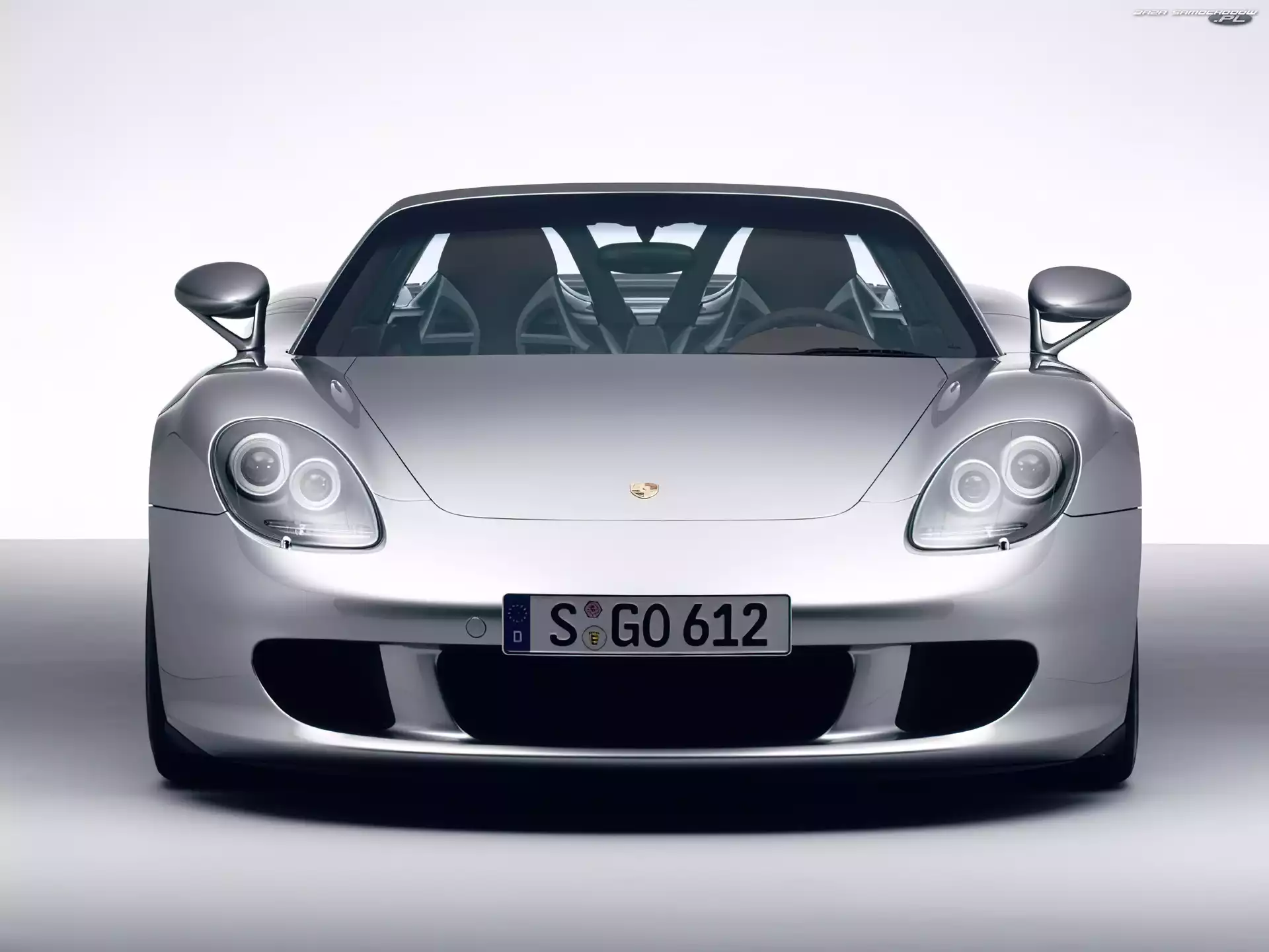 Srebrny, Carrera GT