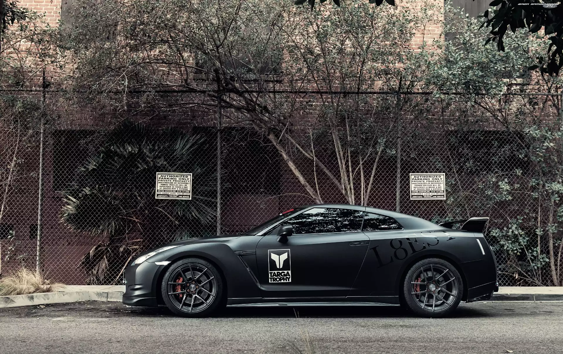 GT-R, Drzewa, Nissan, Ogrodzenie