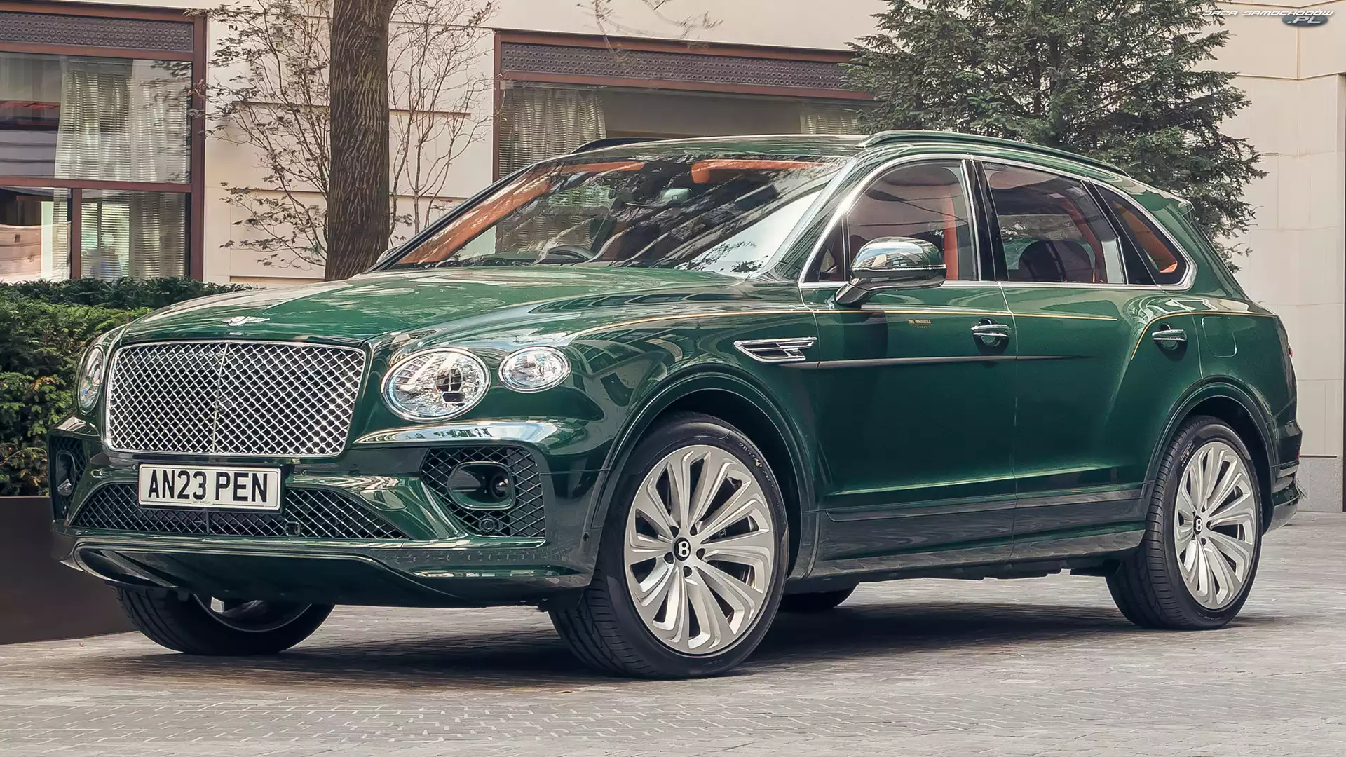 Hybryda, Bentley Bentayga
