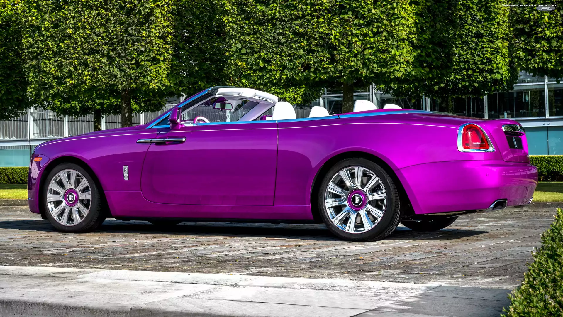 Kabriolet, Rolls-Royce Dawn, Bok