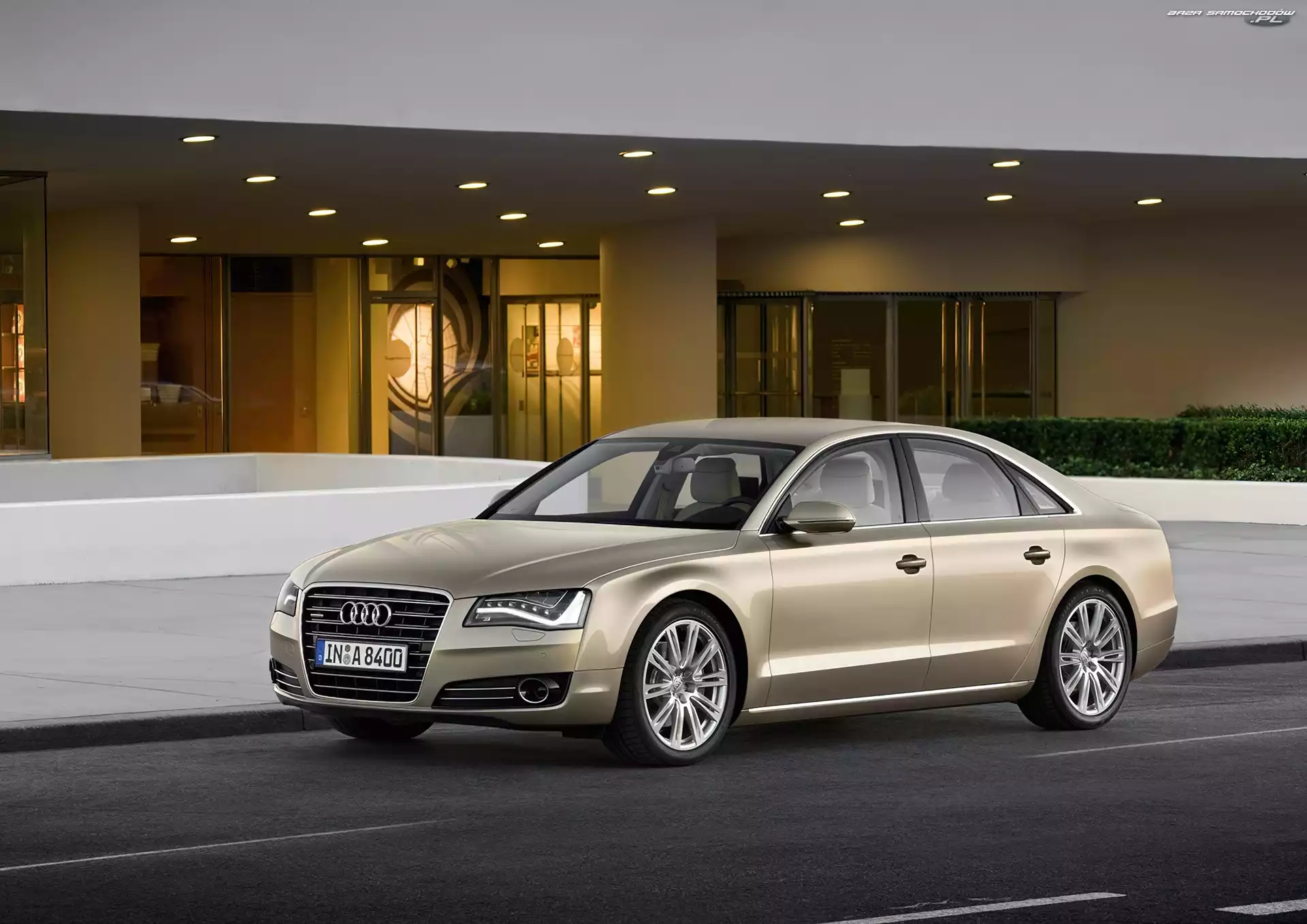 Katalog, Audi A8 D4, Reklama