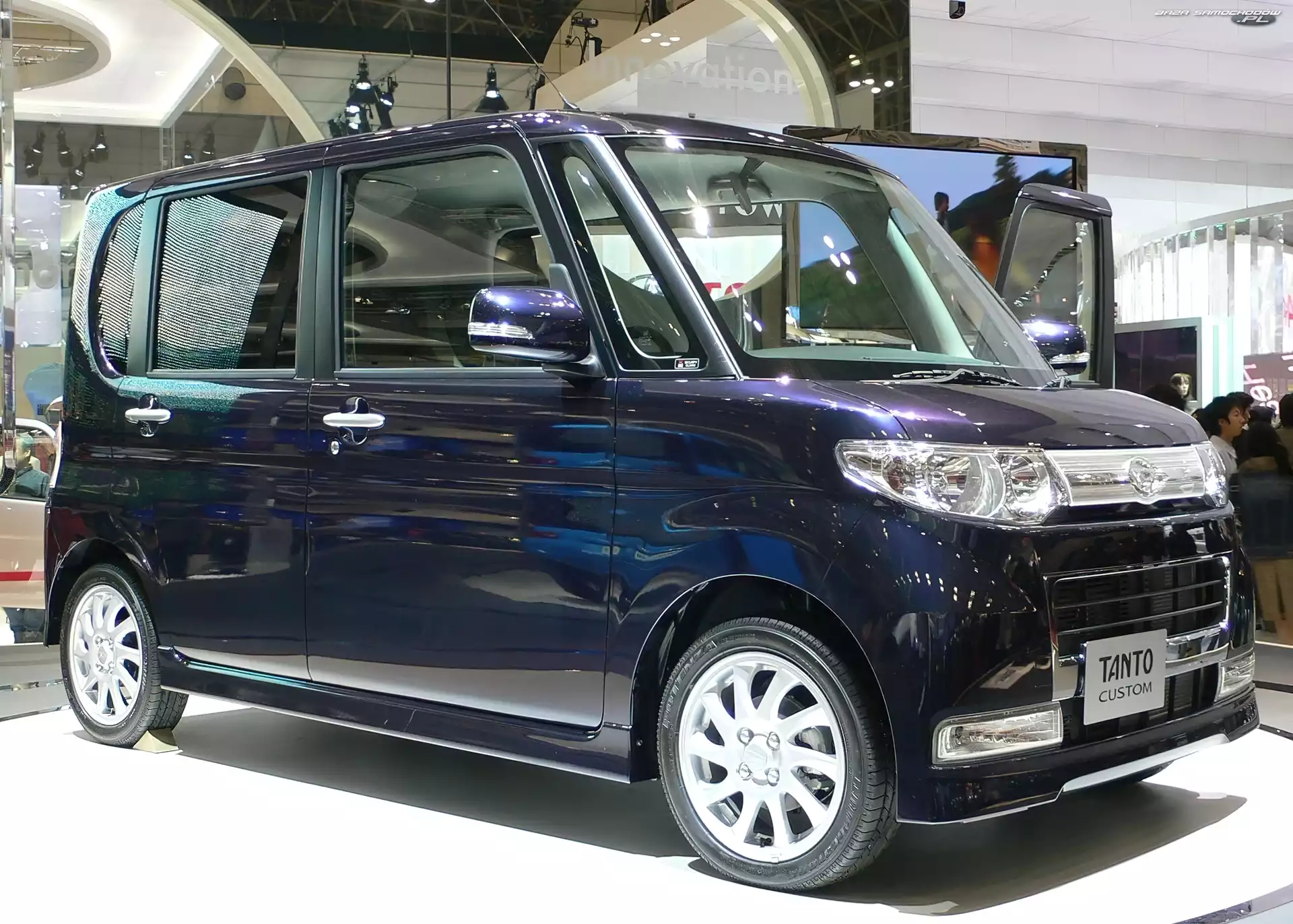Koła, Prezentacja, Daihatsu Tanto