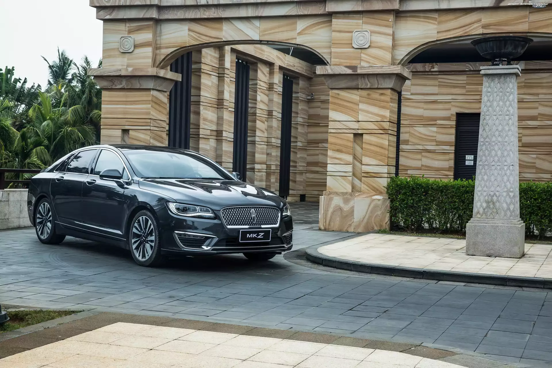 Lincoln MKZ H, 2017