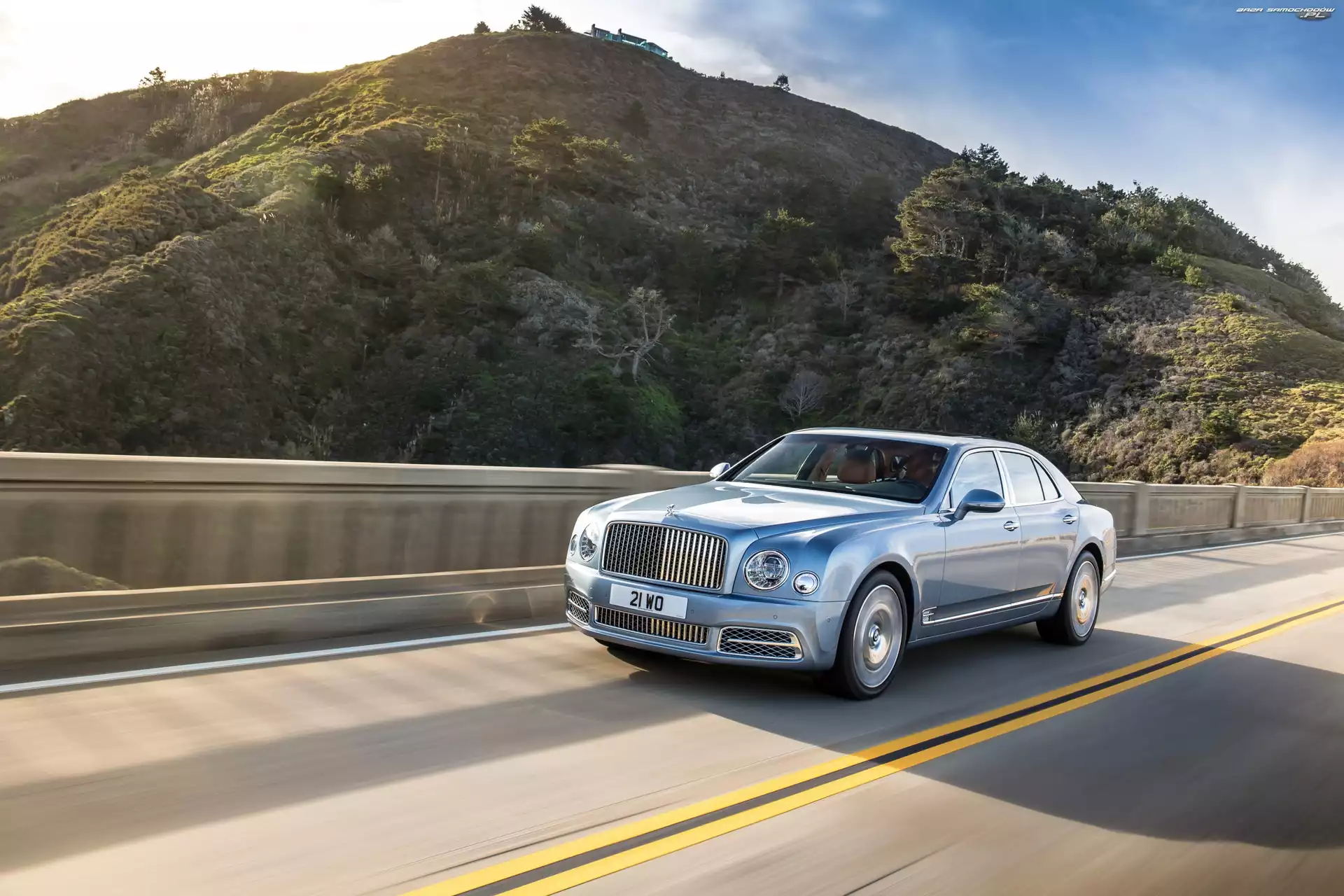 Bentley mulsanne, Droga