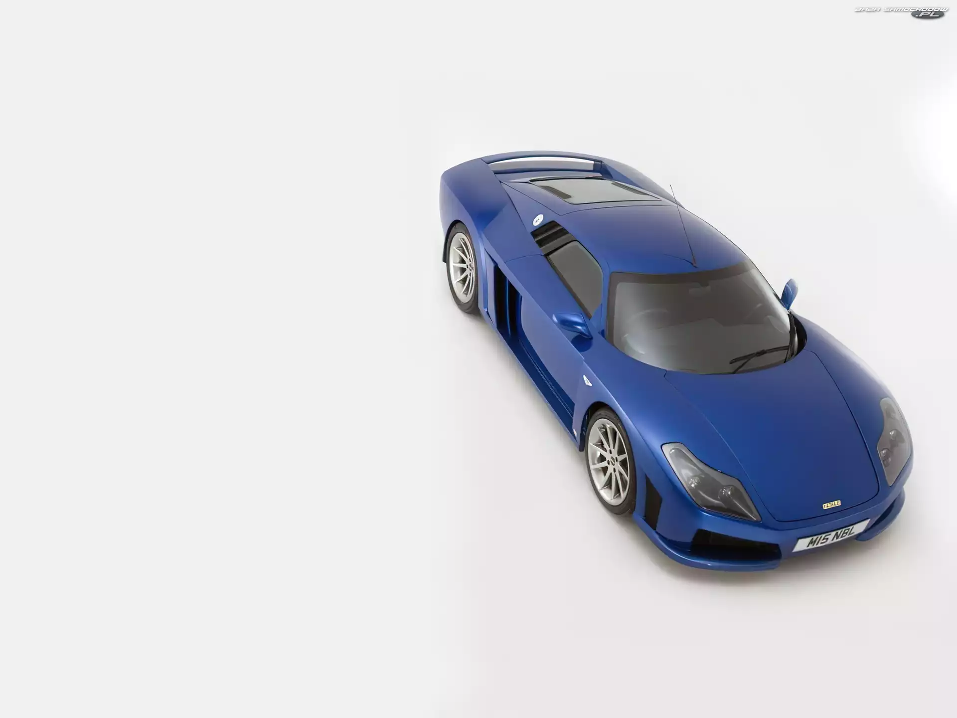 Noble M15, Niebieski