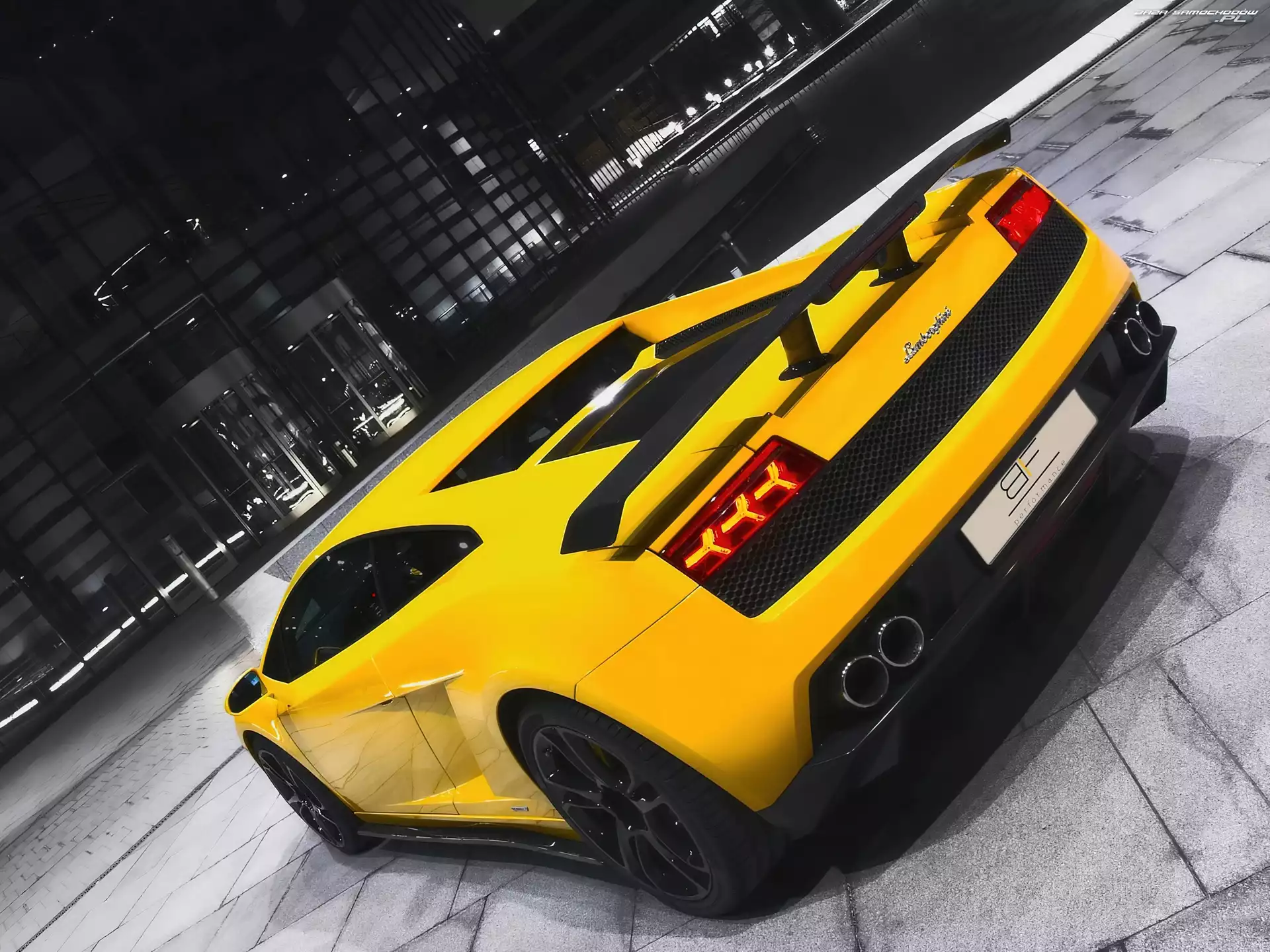 Noc, Lamborghini Gallardo, Miasto