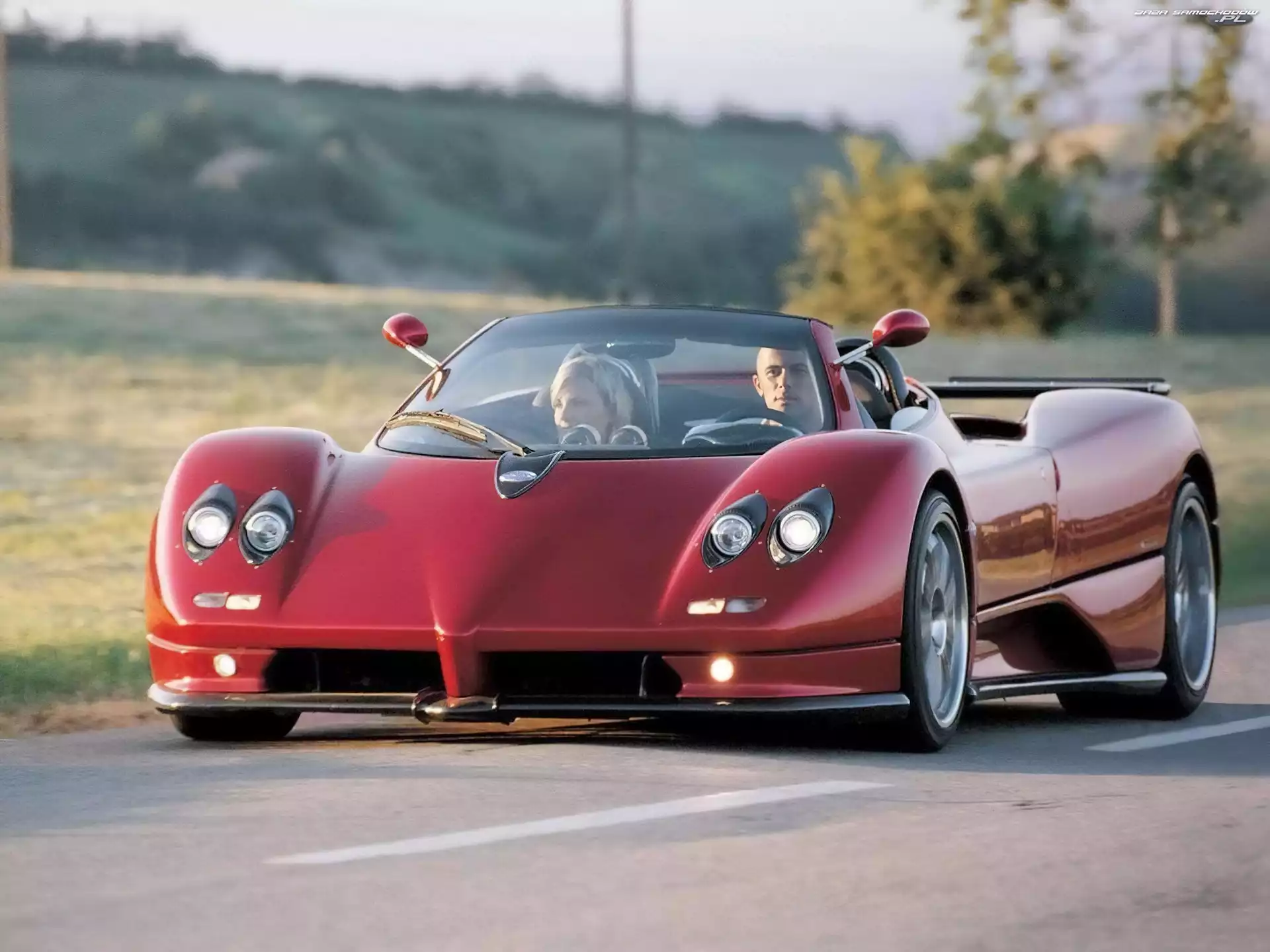 Pagani Zonda, Czerwona