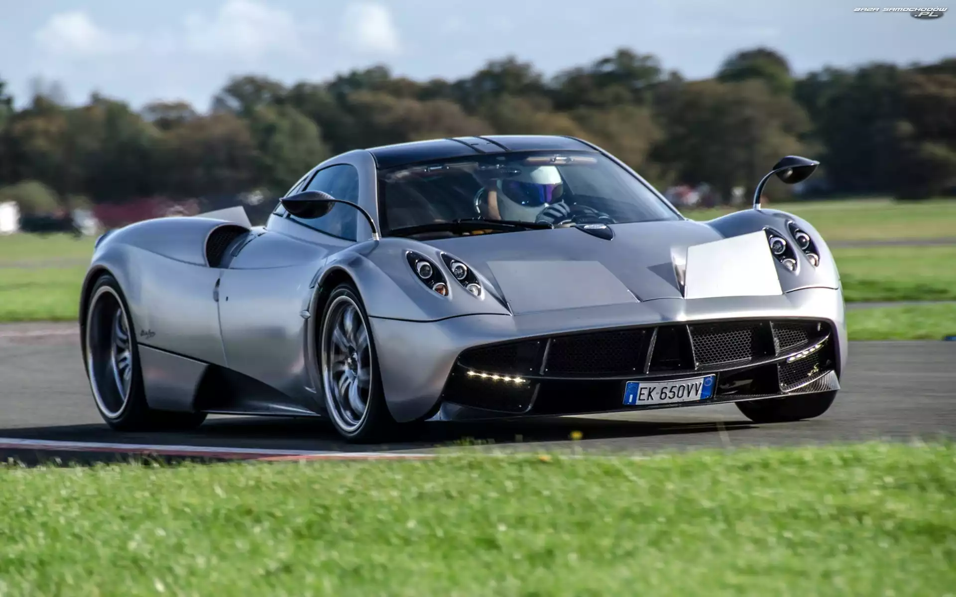 Droga, Pagani, Huayra