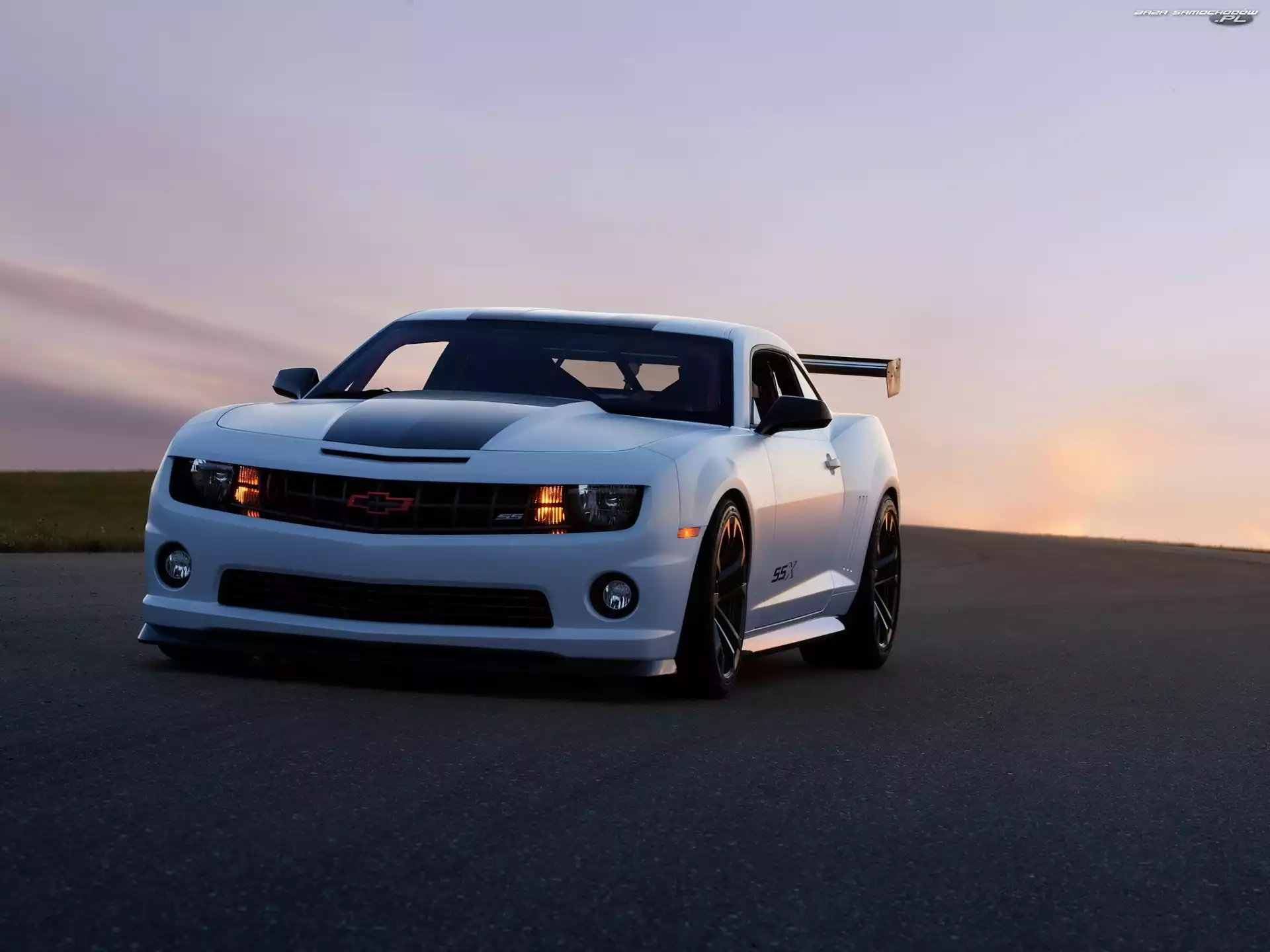 Słońca, Chevrolet Camaro SSX, Zachód