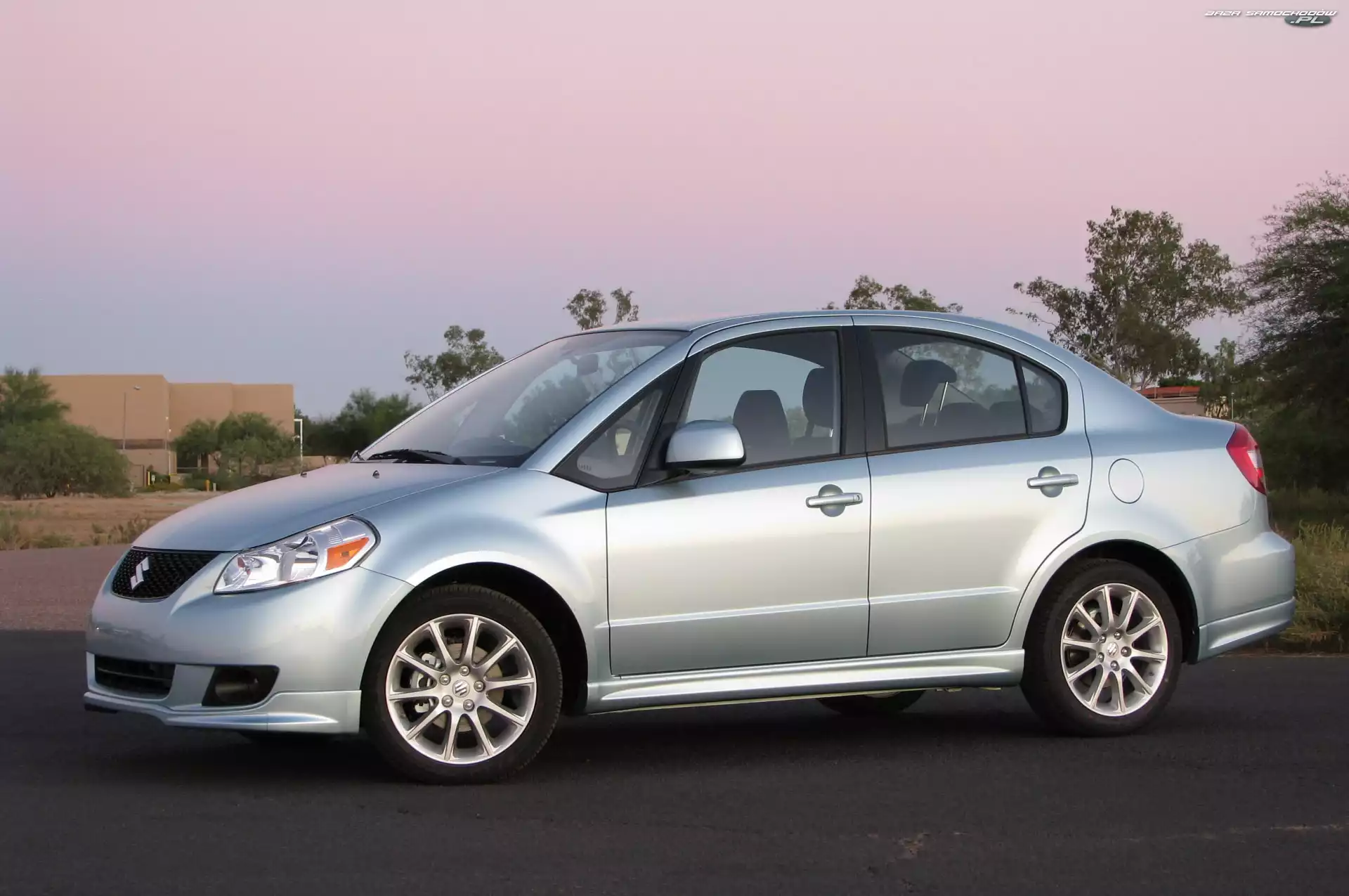 Strona, Sedan, Lewa, Suzuki SX4