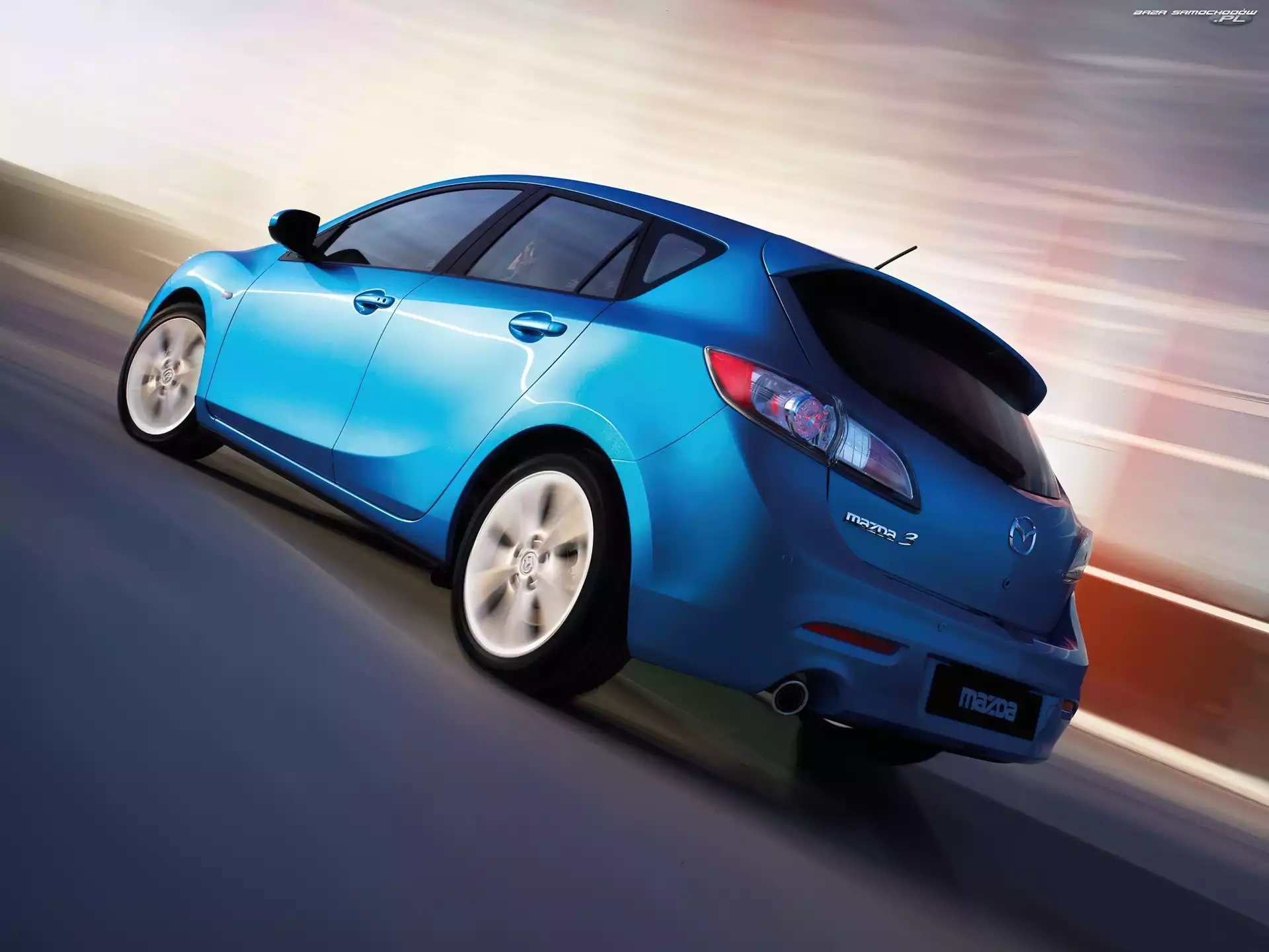 Tył, Mazda 3, Lampy