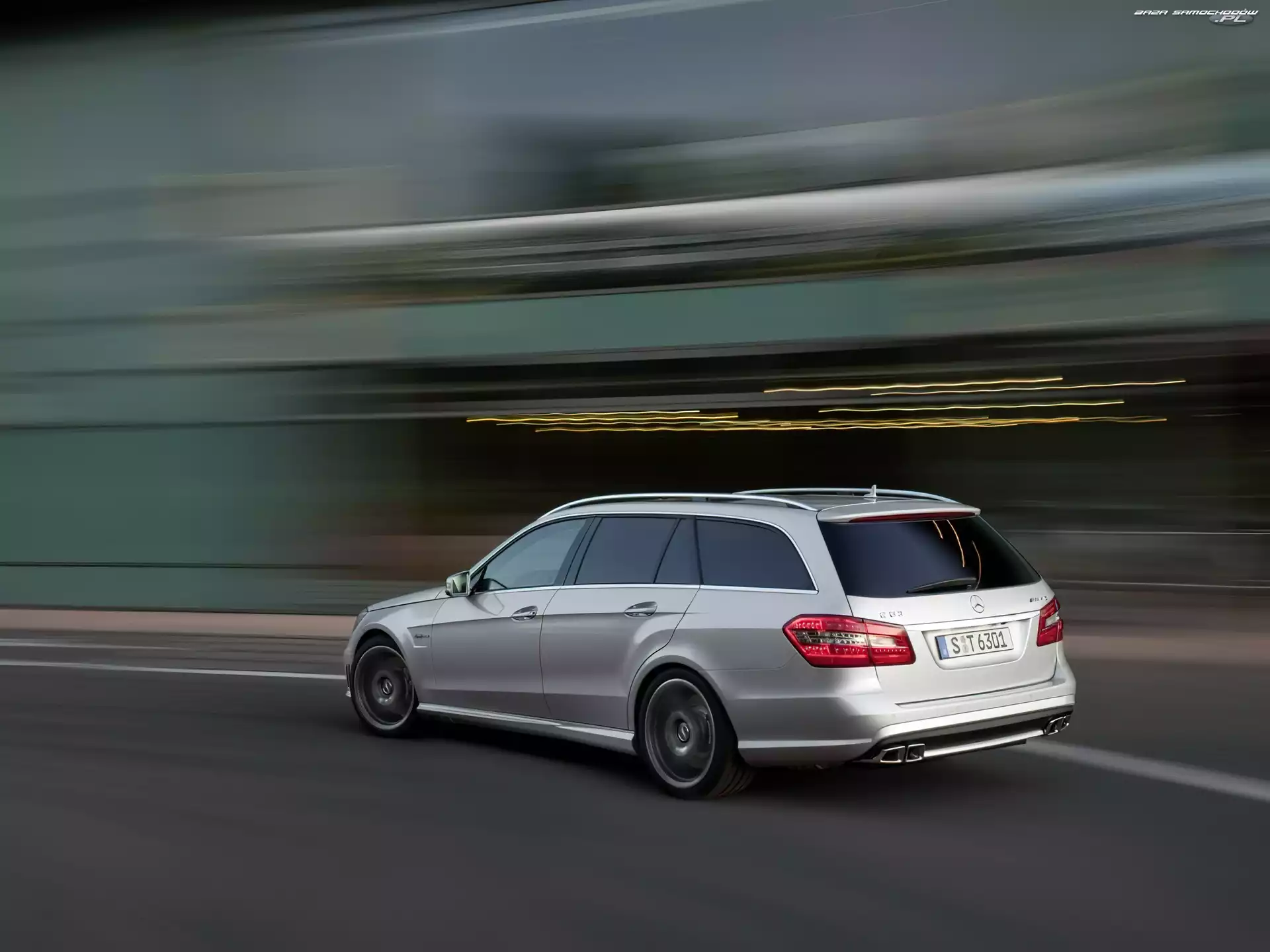 AMG, Tył, Mercedes Benz E 63, Lampy