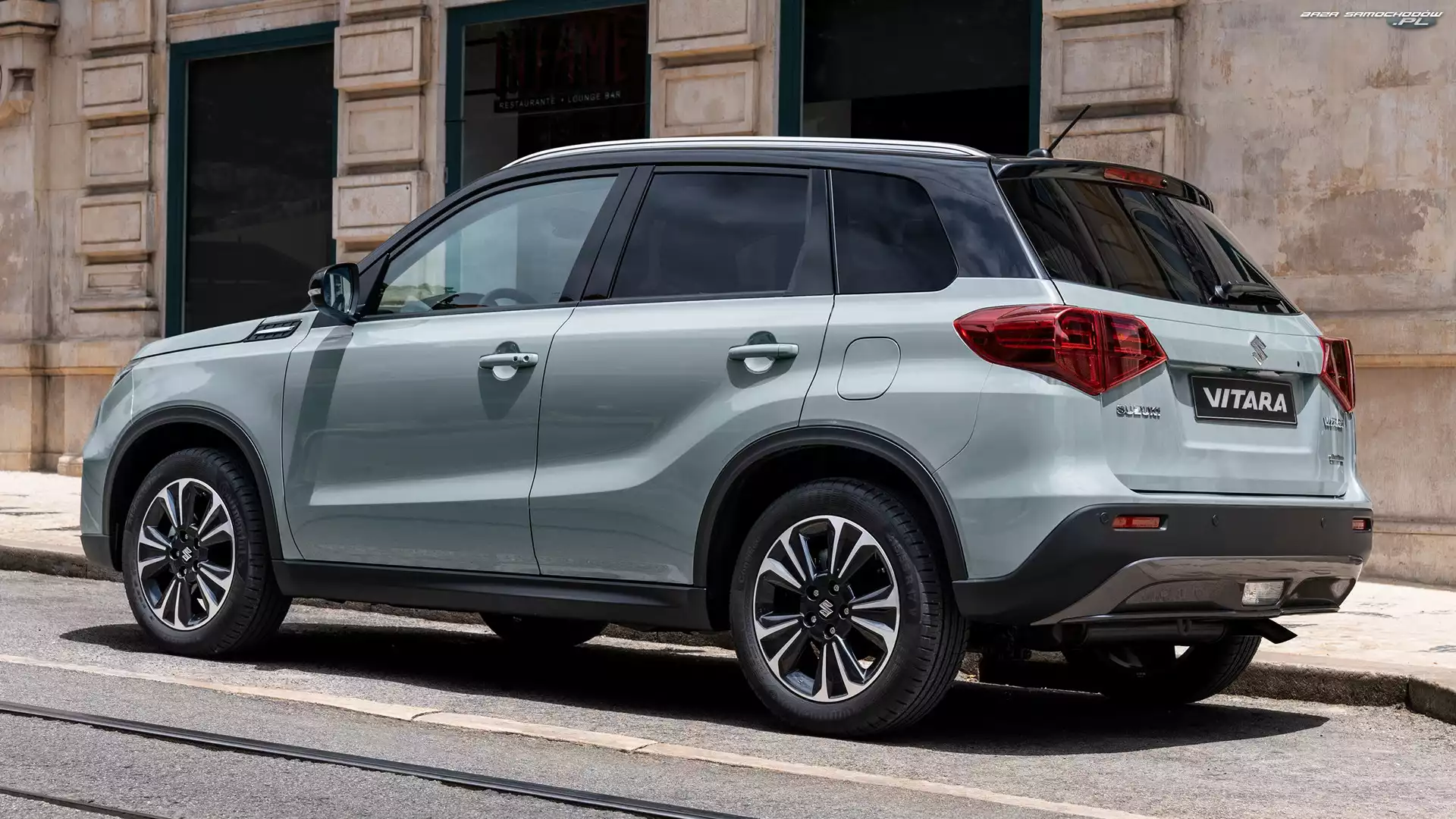 Tył, Suzuki Vitara, Bok