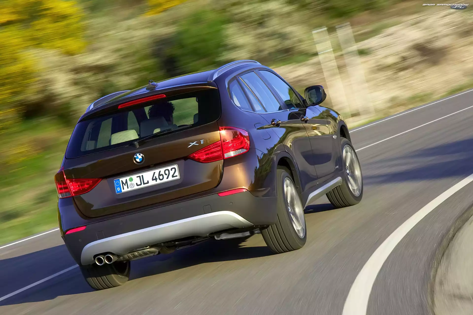 Tył, BMW X1, Zderzak