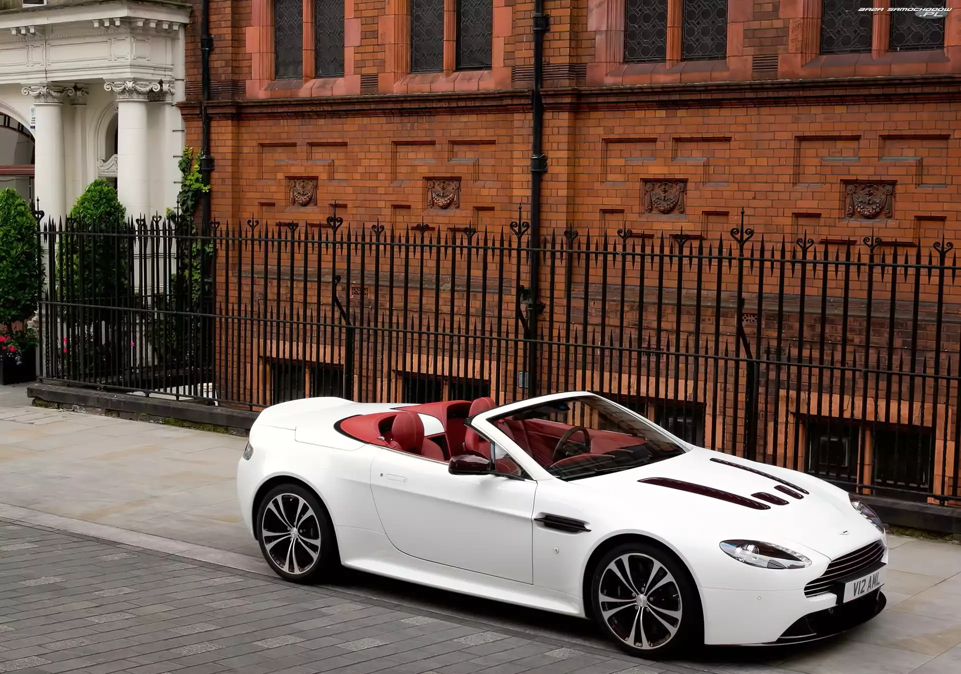 Aston Martin, Vantage, V12, Cabriolet