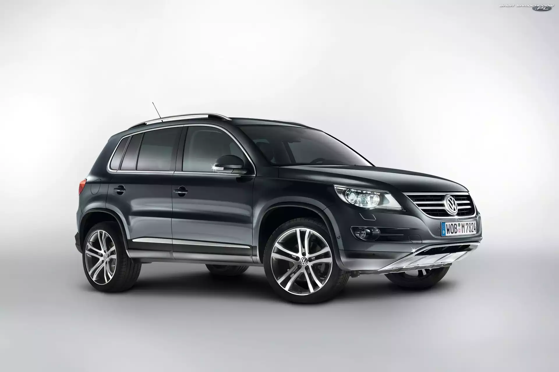 Volkswagen Tiguan, Czarny