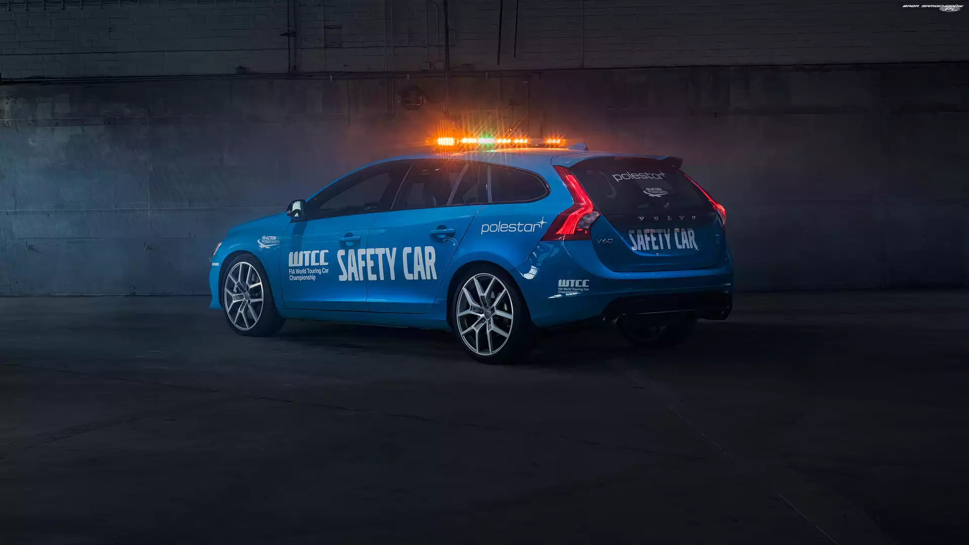 Volvo V60, Samochód bezpieczeństwa, Niebieskie