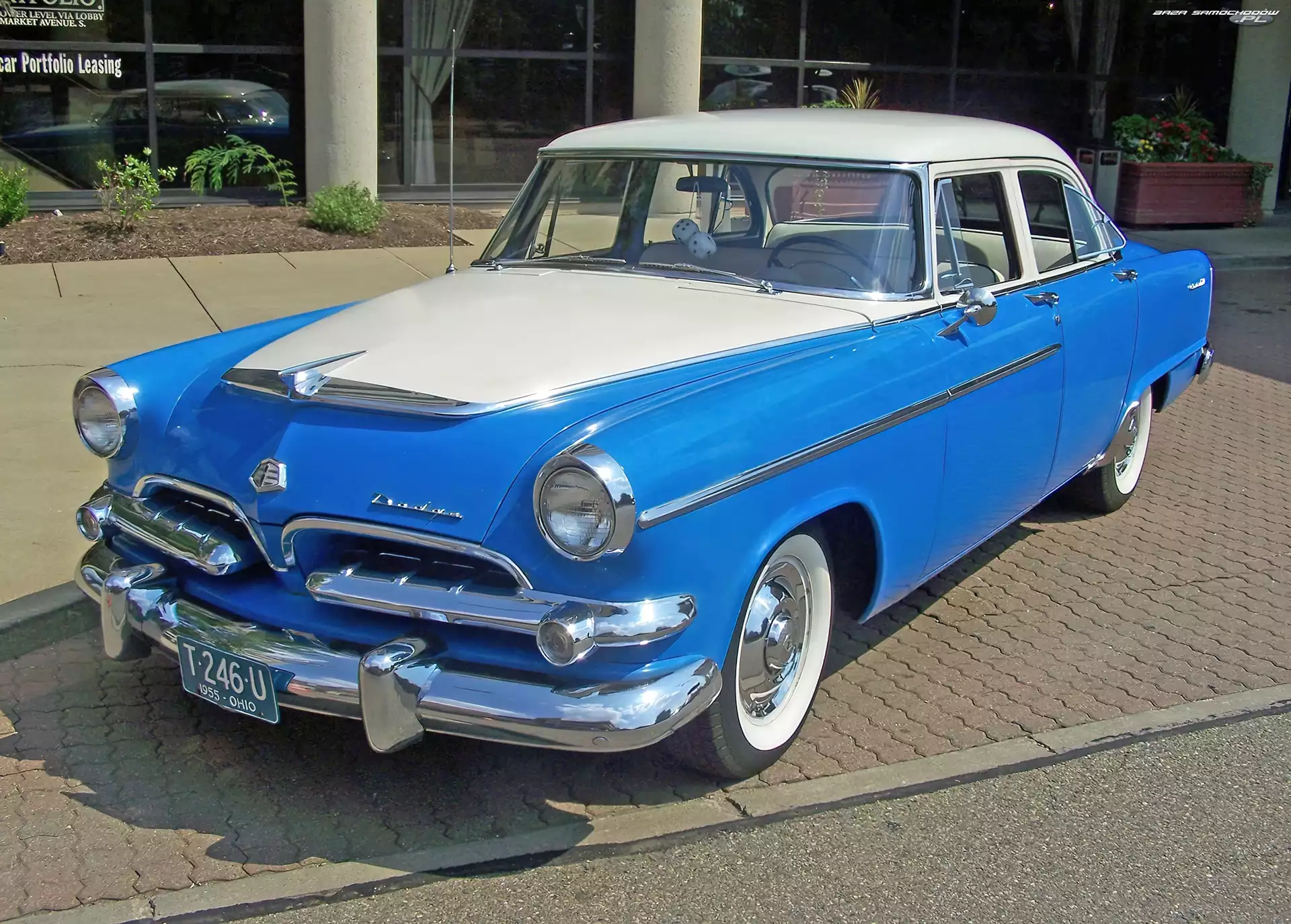 Wersja, Dodge Coronet, Pierwsza