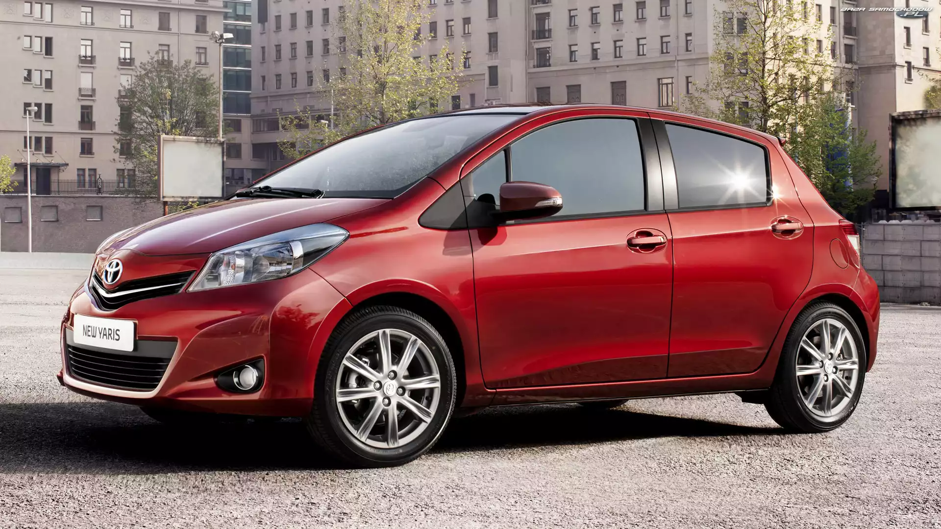 XP130, Trzecia generacja, Toyota Yaris, Hatchback