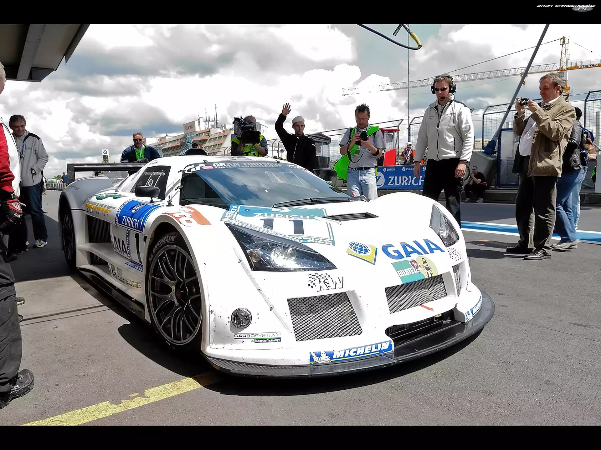 Zespół, Wyścigu, Gumpert Apollo, Obsługi